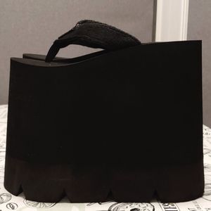 Super Mega Platform Flip Flops